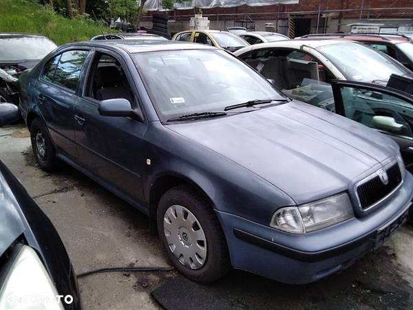 Drzwi SKODA OCTAVIA TOUR 1.6B 06R. maska,klapa, lampy.. - 4