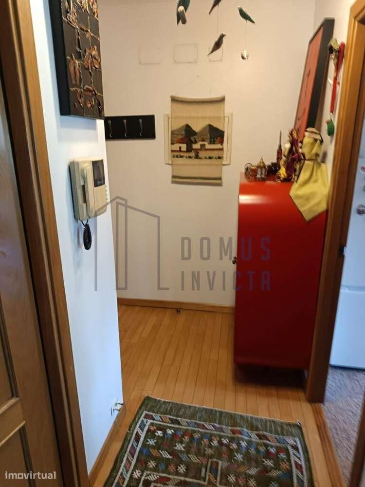 Apartamento T1 à futura Estação de Metro da Galiza-8