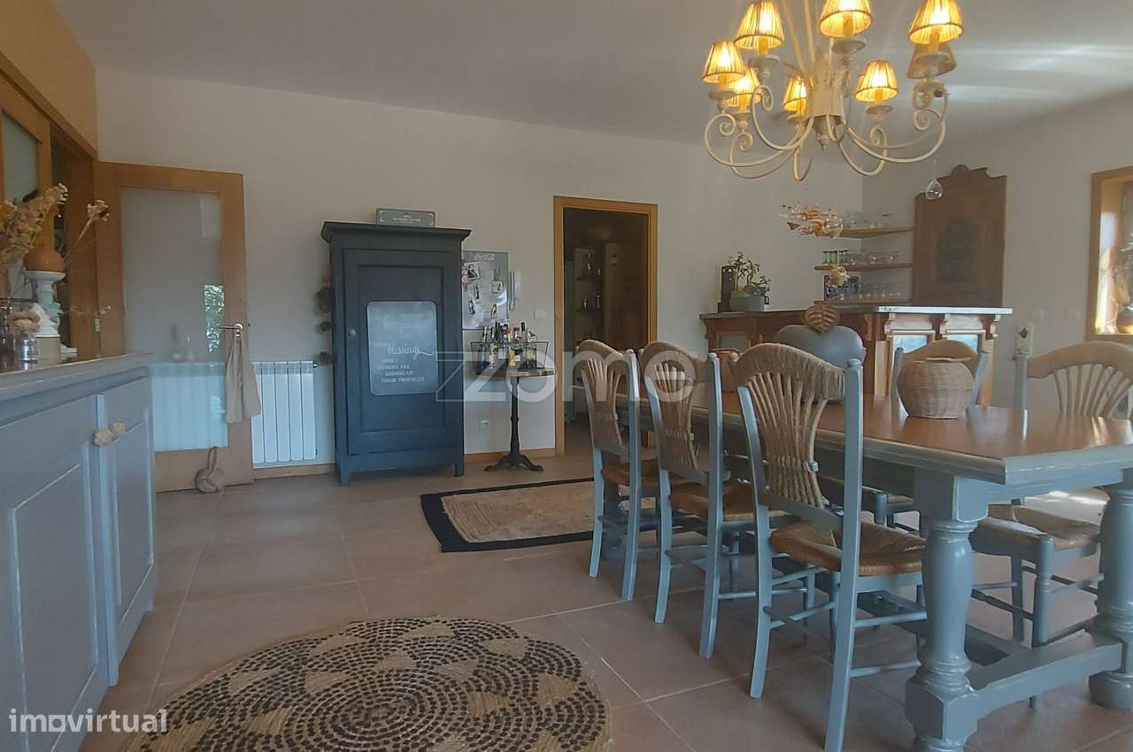 Moradia T4 Terrea a 5 min de chaves - Grande imagem: 4/19