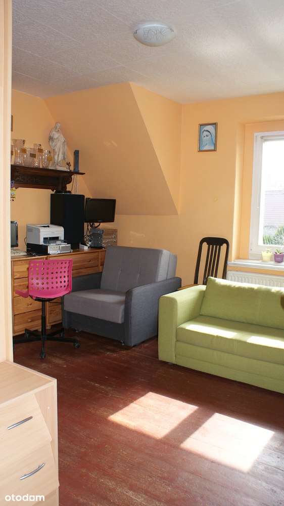 Połowa domu z dużą działką na Karłowicach-2