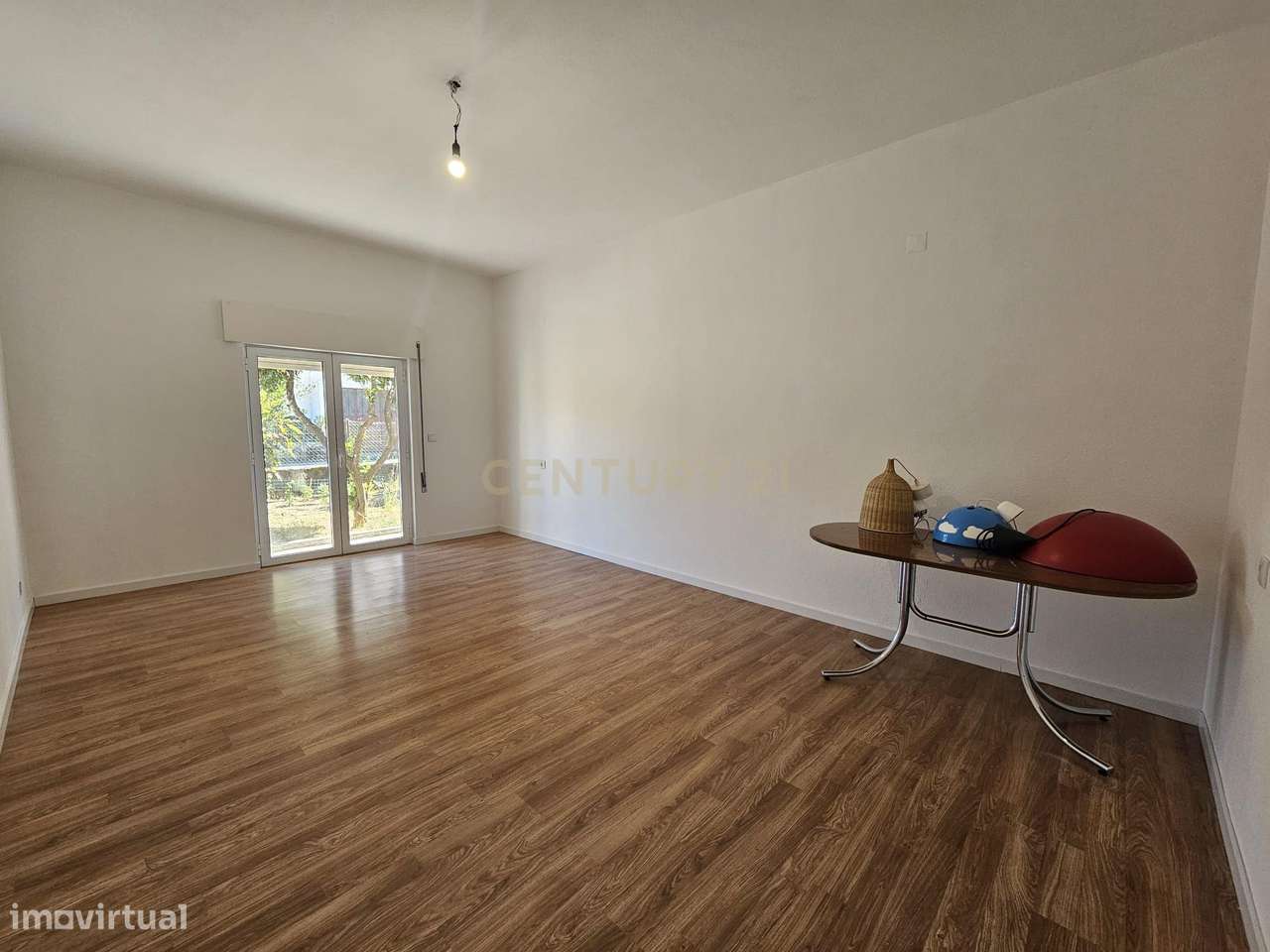Andar moradia T3 em Viseu com garagem e terreno-4