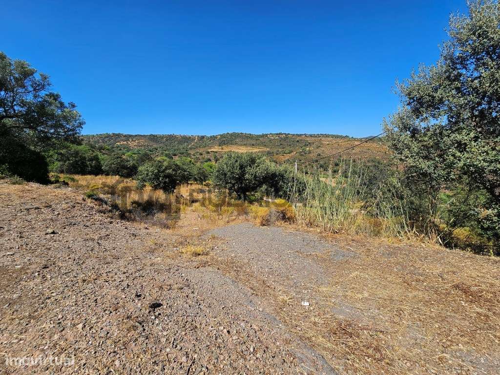 Terreno com projeto aprovado com vistas magnificas do campo de golf... - Grande imagem: 3/19