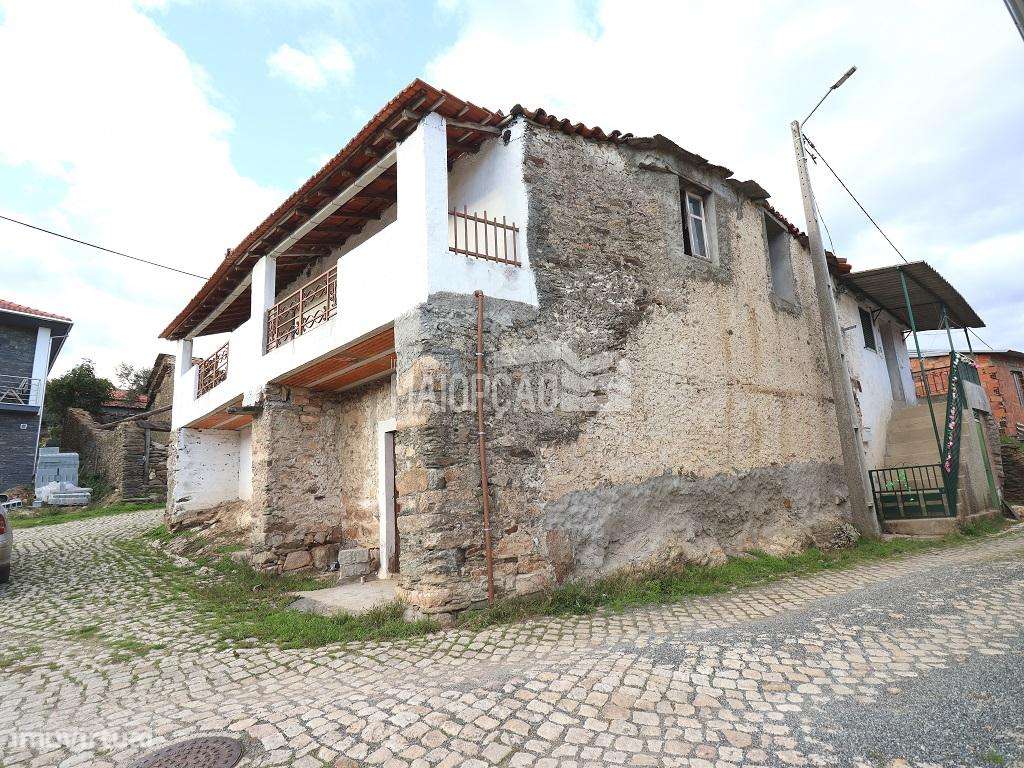 Casa em Grijó de Parada - Bragança - Grande imagem: 3/5