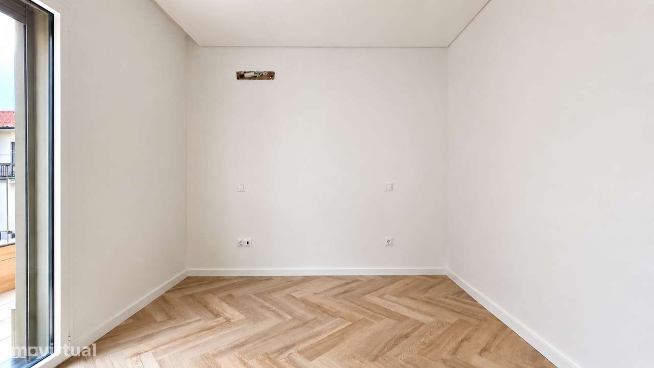 Moradia T3 NOVA, São Cosme | Garagem 2 ou + carros | Pátio + terraço-17