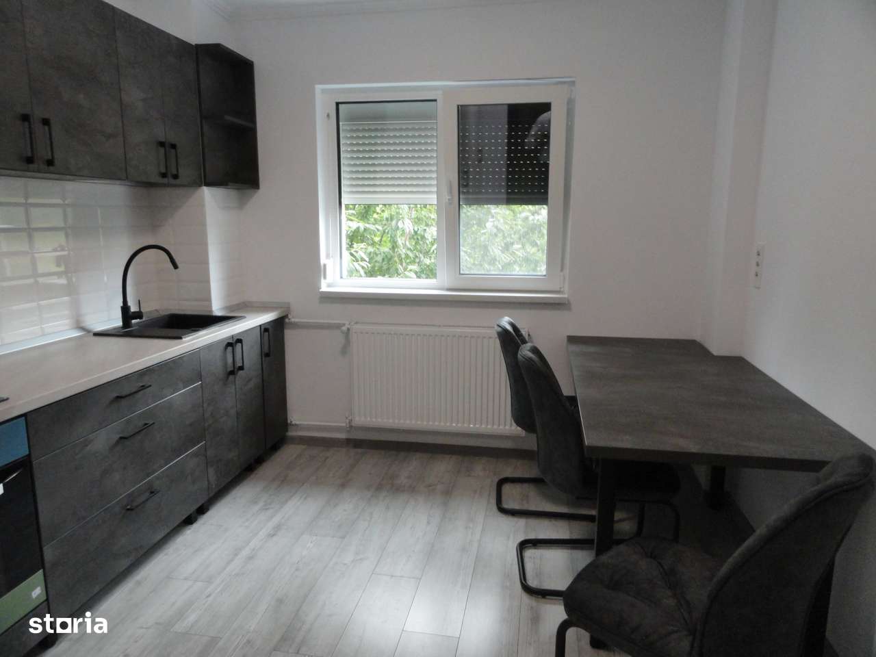 Apartament de lux  2 camere, 2 balcoane, etaj 2 , Micalaca 300 - Imagine principală: 5/20