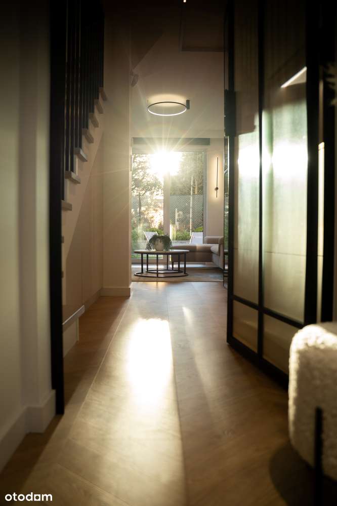 NOWOCZESNY SZEREG Z GARAŻEM Słoneczne Ogrody  WYKOŃCZONY POD KLUCZ - Pełny obrazek: 4/25