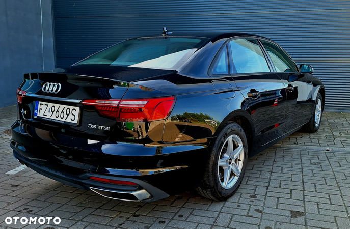 Audi A4 35 TFSI mHEV - 3