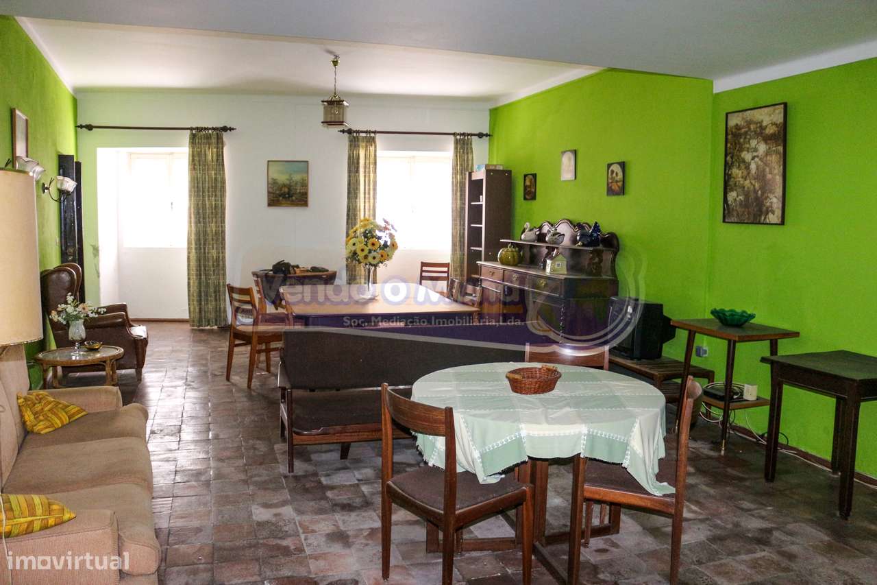 Casa senhorial no centro de Mora (MOR011) - Grande imagem: 4/39