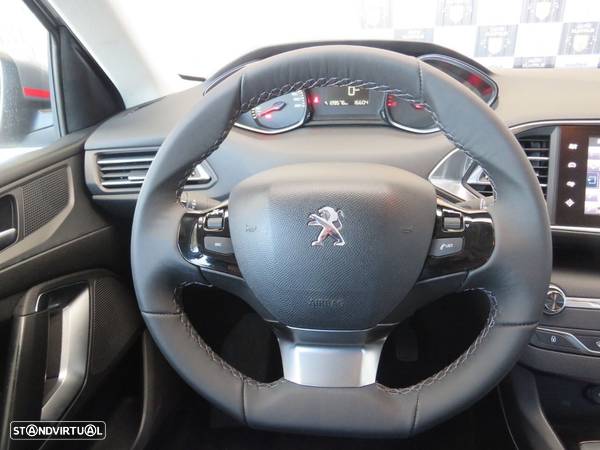 Peugeot 308 SW - 23