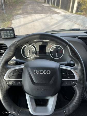 Iveco Daily - 12