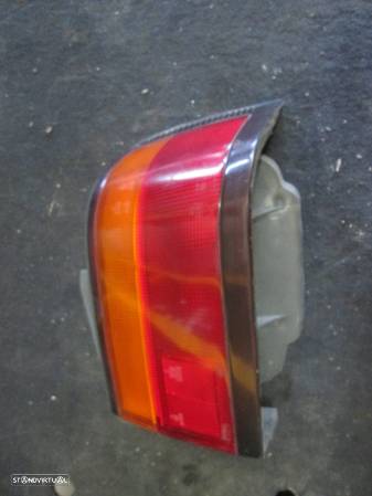 Farol Tras REF0747 HONDA CONCERTO 1990 5P DRT - 1