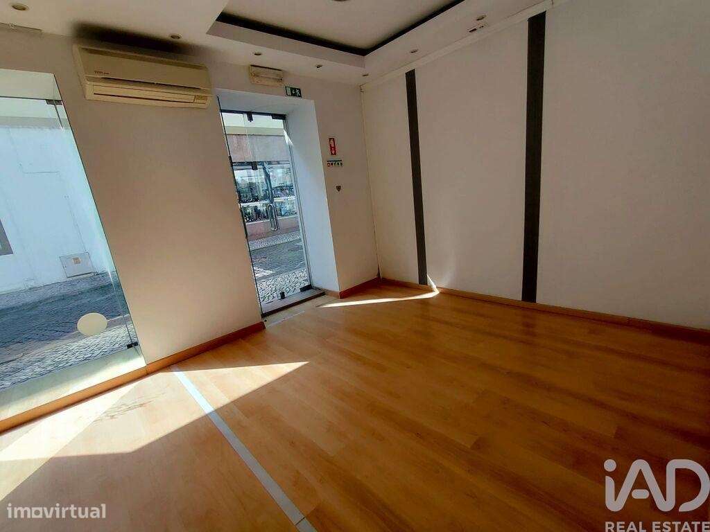 Loja / Estabelecimento Comercial em Caldas da Rainha - Nossa Senhora d - Grande imagem: 3/17