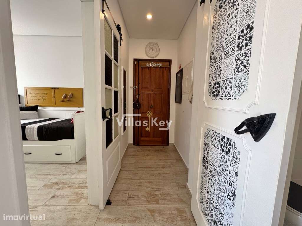 Apartamento com grande terraço e anexo no centro de Portimão - Grande imagem: 2/18