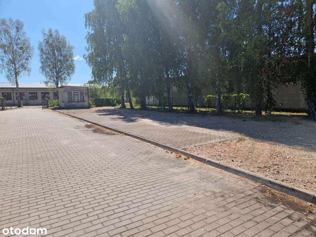 Działka przemysłowa,kostka, uzbrojona, garaż - Pełny obrazek: 2/4