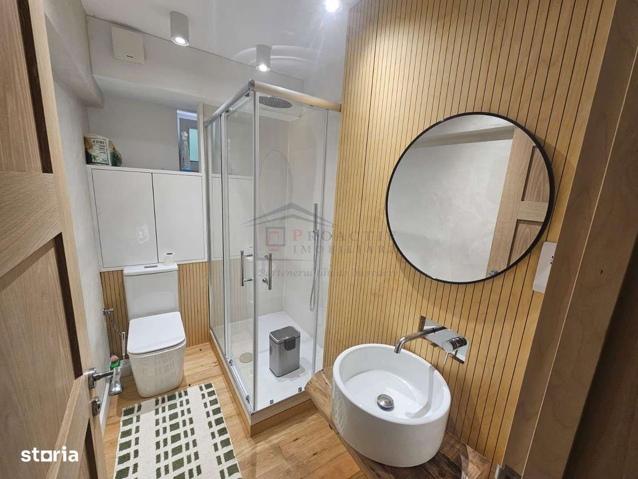 Apartament renovat | 2 dormitoare | Centru | 2c-7618-9