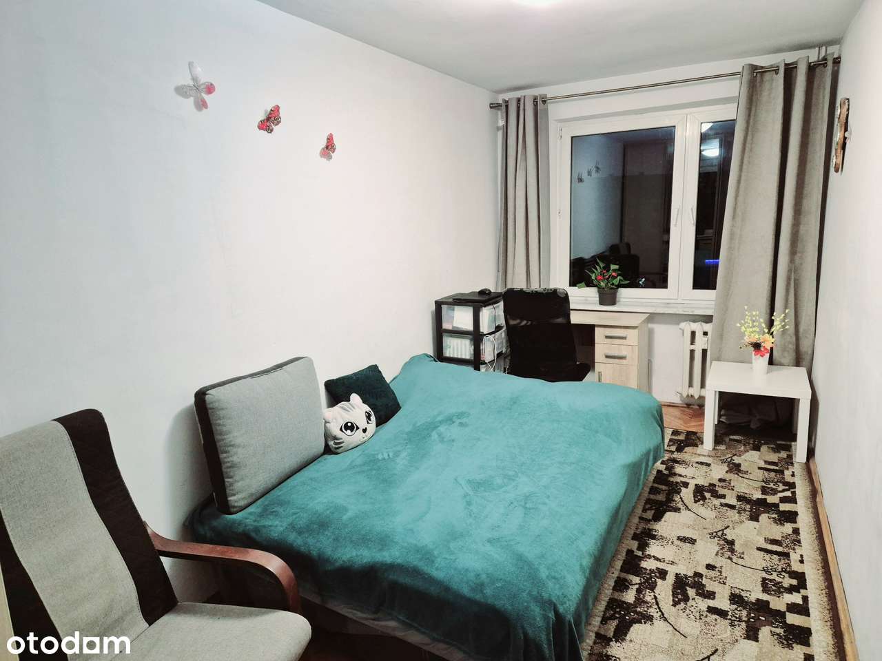 Sprzedam 3 pokoje os. Przyjaźni NISKI BLOK-0