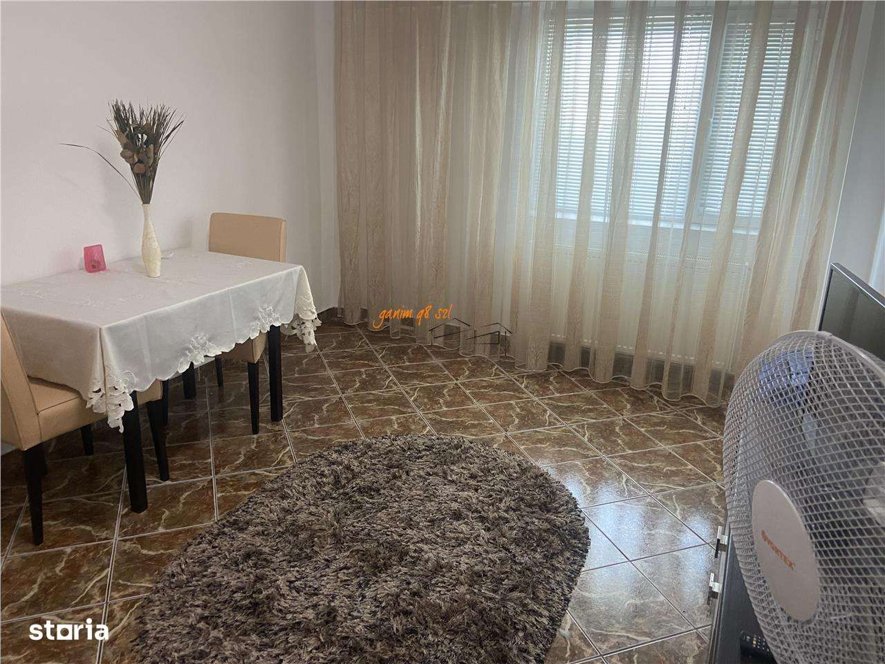 Apartament 3 camere , zona centrala -Inspectoratul Scolar ,decomandat - Imagine principală: 1/15