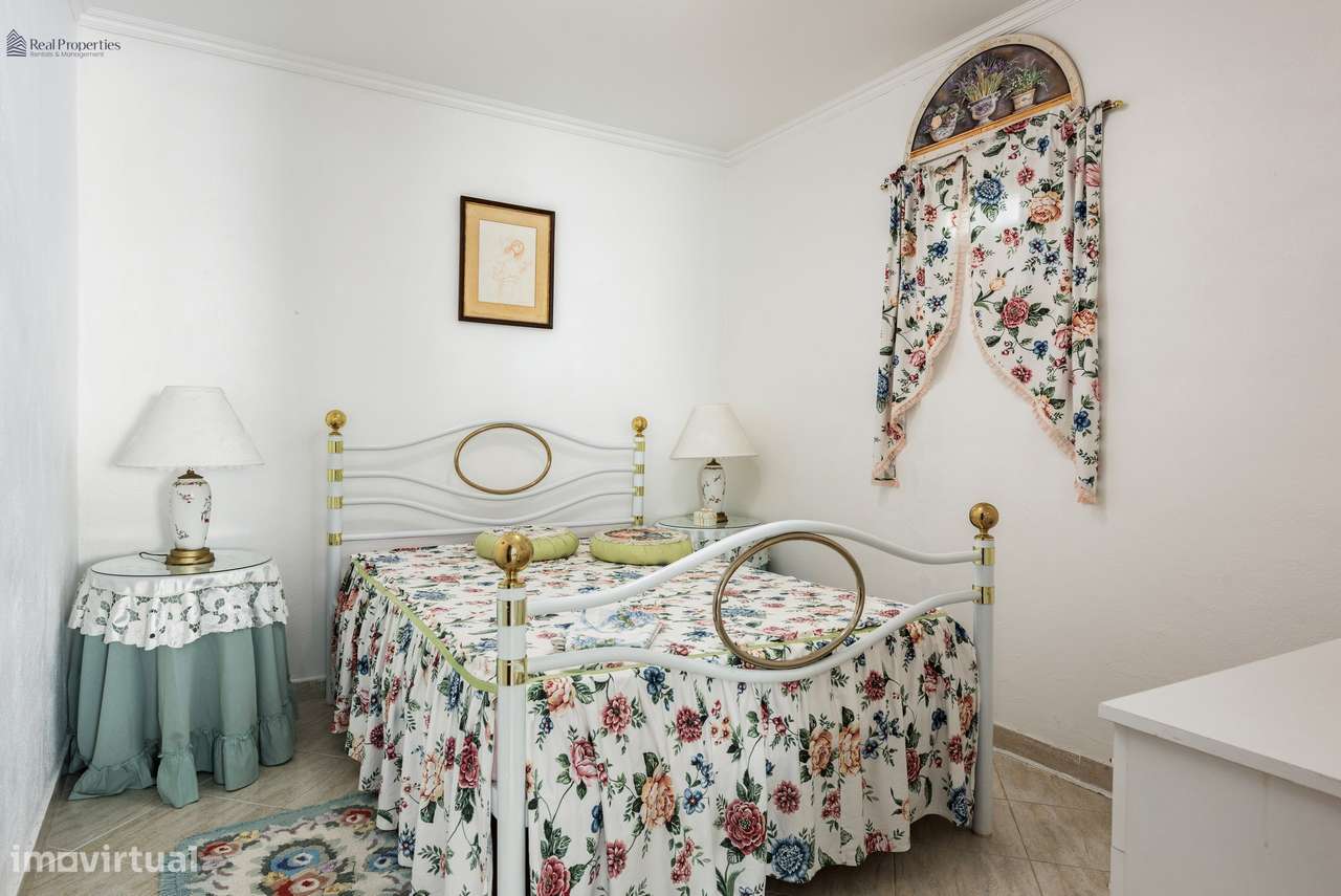 Encanto Algarvio – Moradia Térrea Isolada com Piscina e Jardim-27