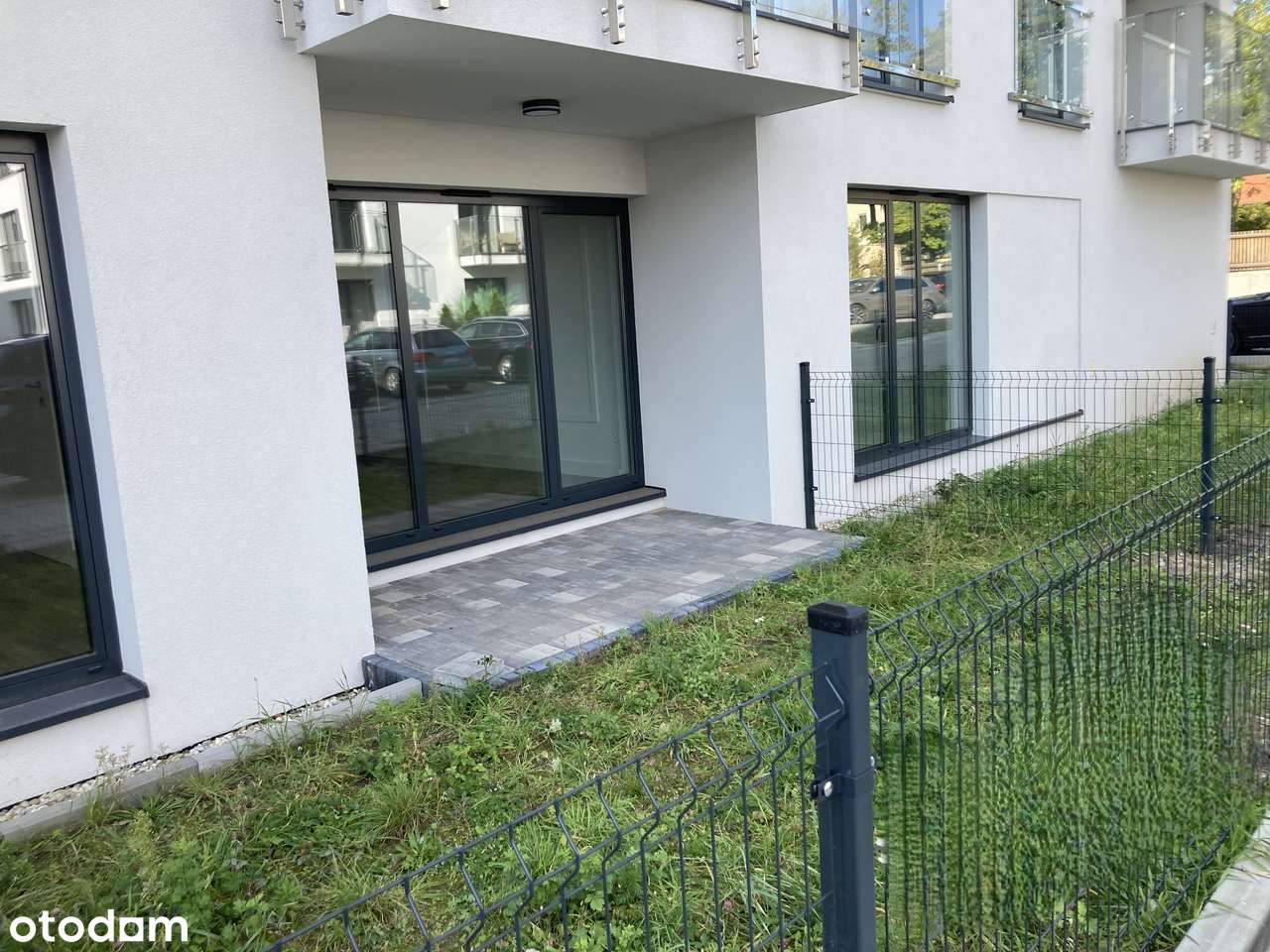 Nowe wykończone pod klucz. Z ogródkiem. Idealne dla seniora.-10