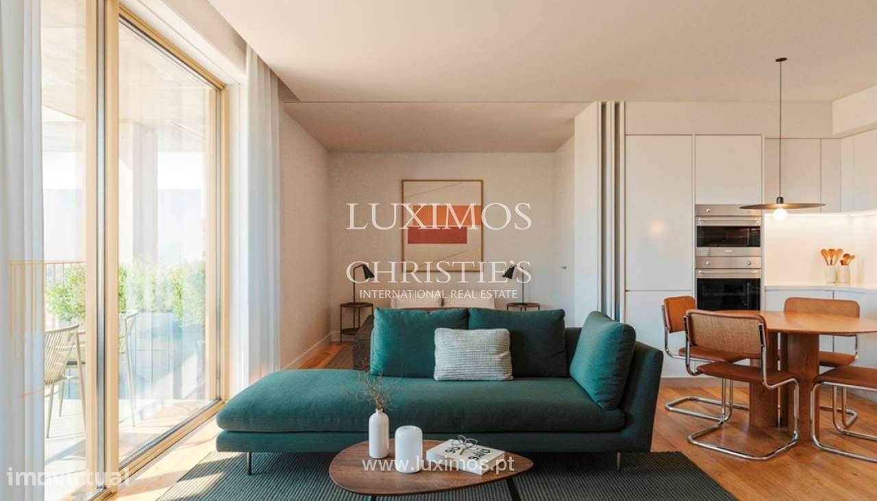 Fernão Magalhães 127: Apartamento T2, à venda, no centro do Porto - Grande imagem: 4/19