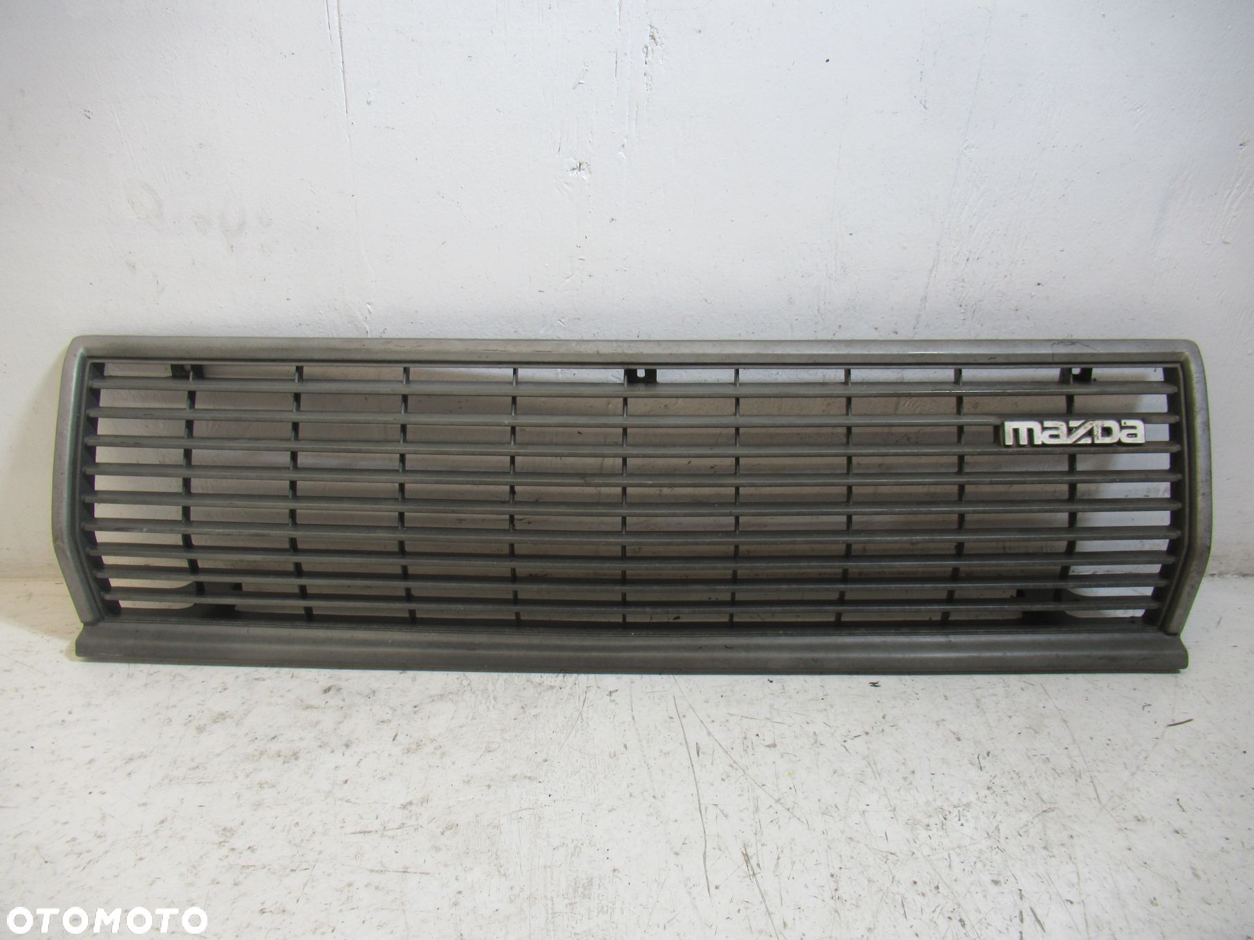 ATRAPA GRIL GRILL MAZDA 626 CB2 - 1