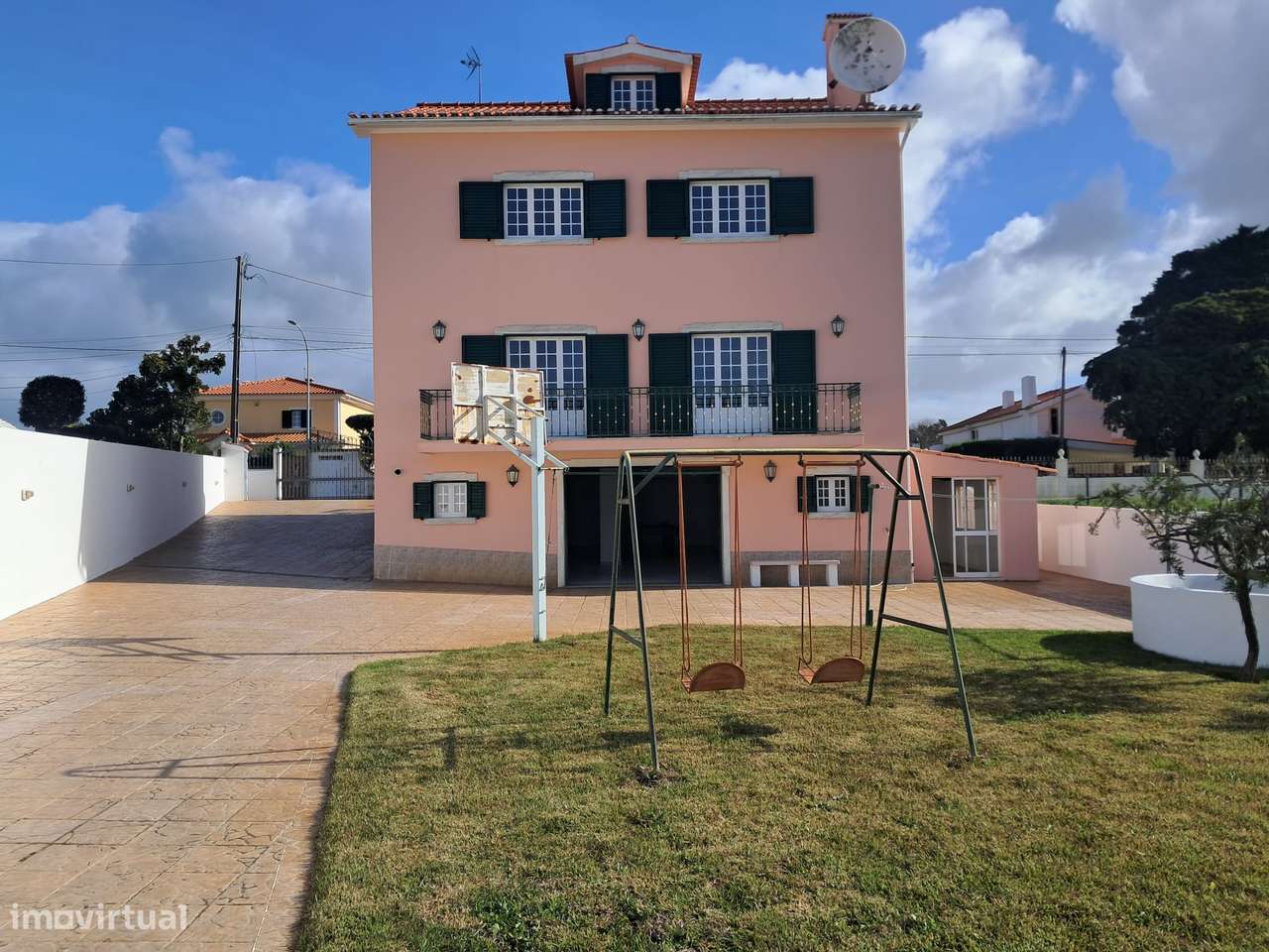 Vende-se Moradia em Albarraque, Sintra - Grande imagem: 2/41