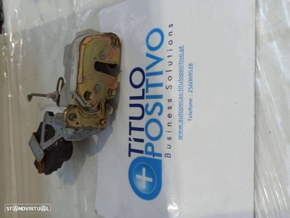 Fecho Da Porta Trás Esquerdo Mitsubishi Lancer Vi (Cj_, Cp_) - 5