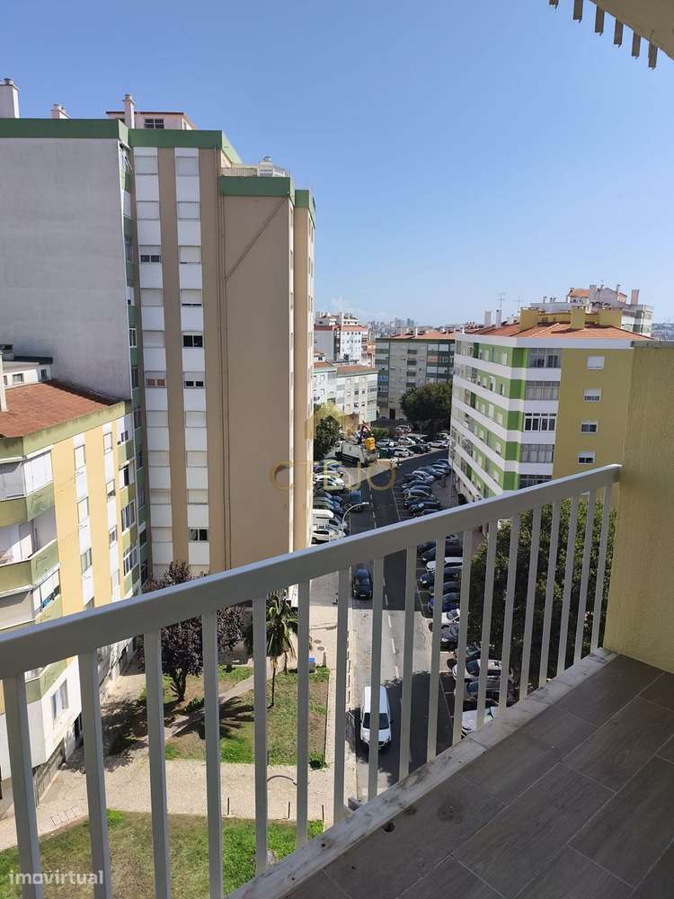 Apartamento T3 totalmente remodelado-41
