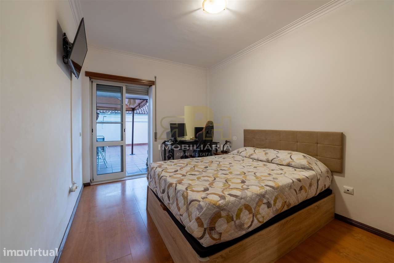 Apartamento T3 Venda em Santarém (Marvila), Santa Iria da Ribeira de S-13