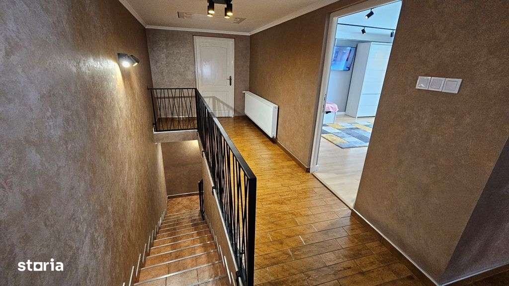 Casa de vanzare in oras, Cartierul Unirii, ideal pentru invesitie-14