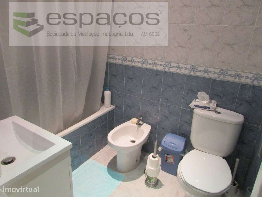 Apartamento T2 São João da Talha, Ótimo estado-9