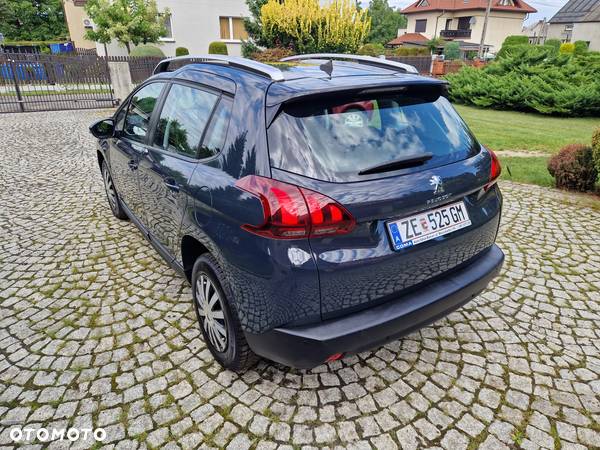 Peugeot 2008 1.2 Pure Tech Active S&S EAT6 - 11