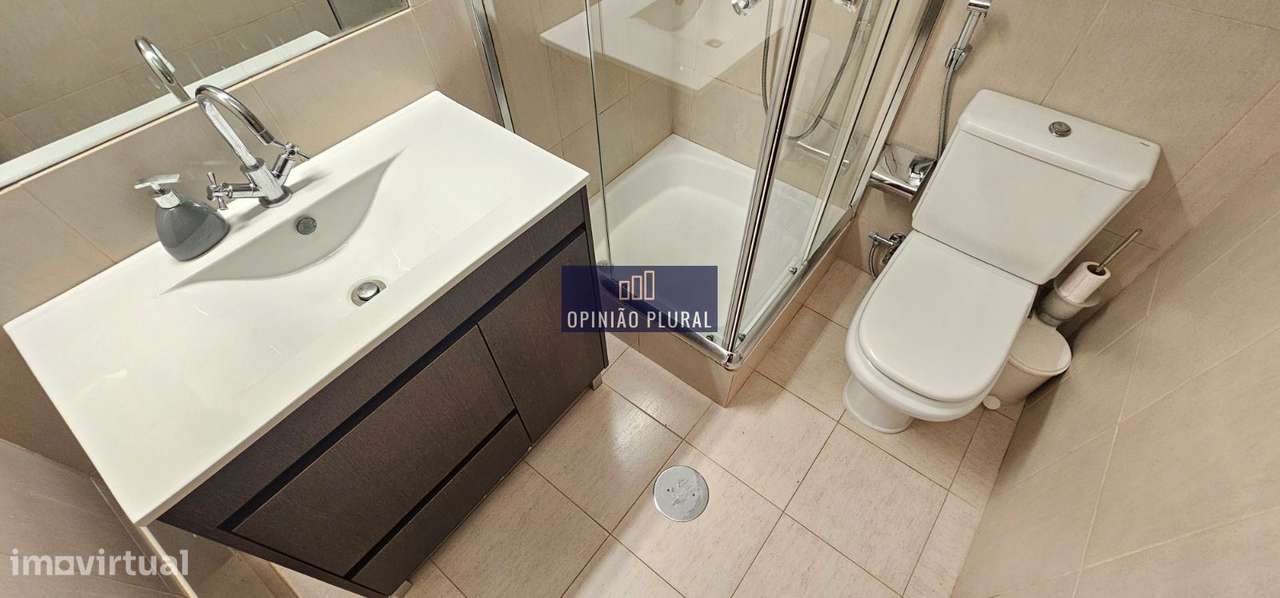 Moradia Tipologia T5 Independente com Conforto e Privacidade-24