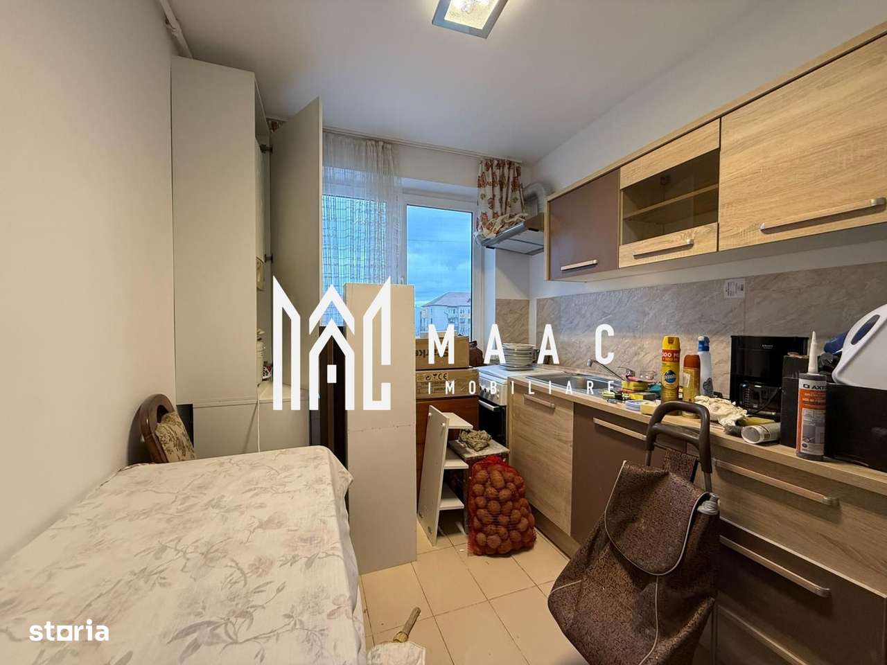 Apartament 2 camere | Etaj 3 | Balcon | Zona Centrala - Imagine principală: 5/12