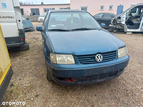 Vw Polo 1.4 16v 00r lampa przednia prawa i lewa europa - 1