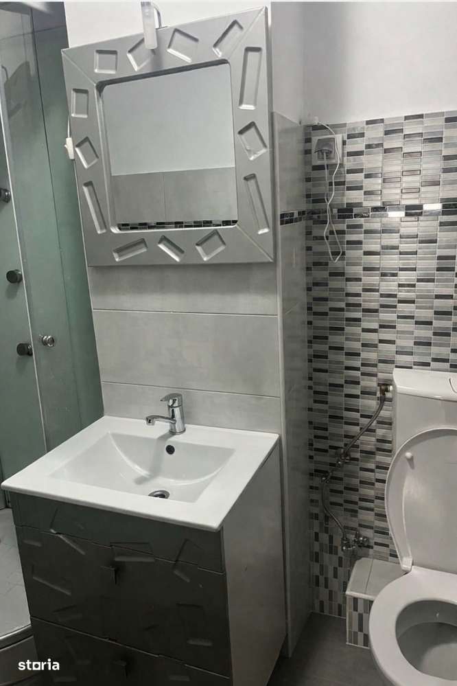 Vânzare apartament 4 camere, strada Brăilei, Micro 18-7