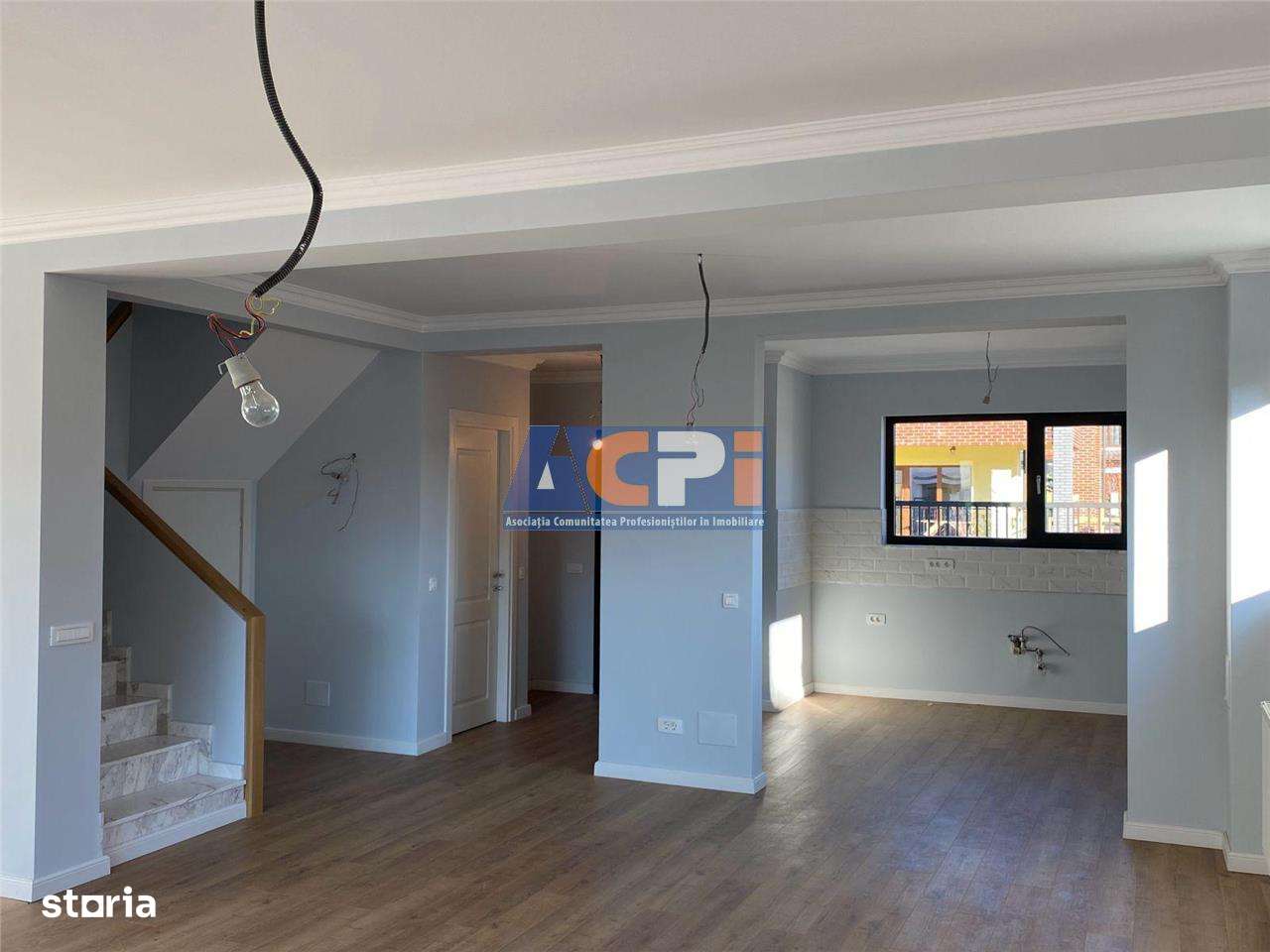 VANZARE Vila DUPLEX 5 camere  325 mp teren Otopeni acces privat COMISI - Imagine principală: 3/20