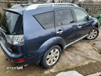 Mitsubishi Outlander 2.2 DI-D 4WD Intense - 2