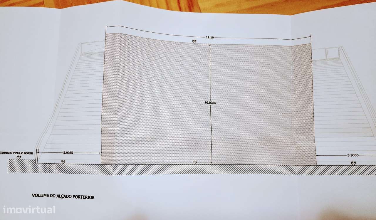 Terreno com PIP comercio, à face da estrada Dom. Miguel, Gondomar-5