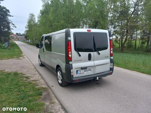 Renault Trafic - 11