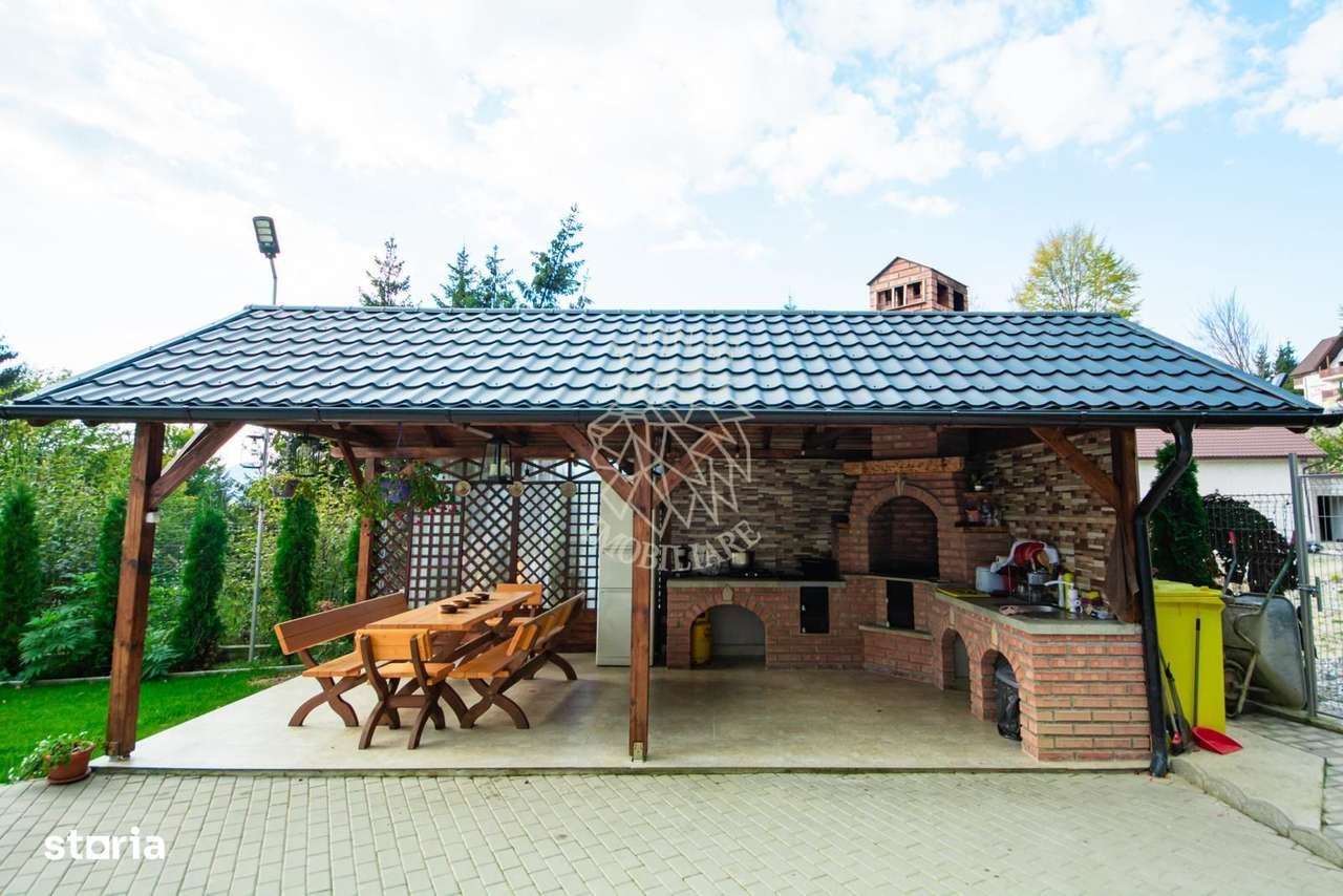 Pensiune Moderna 200 mp-teren 1000 mp-foisor-terasa-balcoane-Colibita - Imagine principală: 5/10