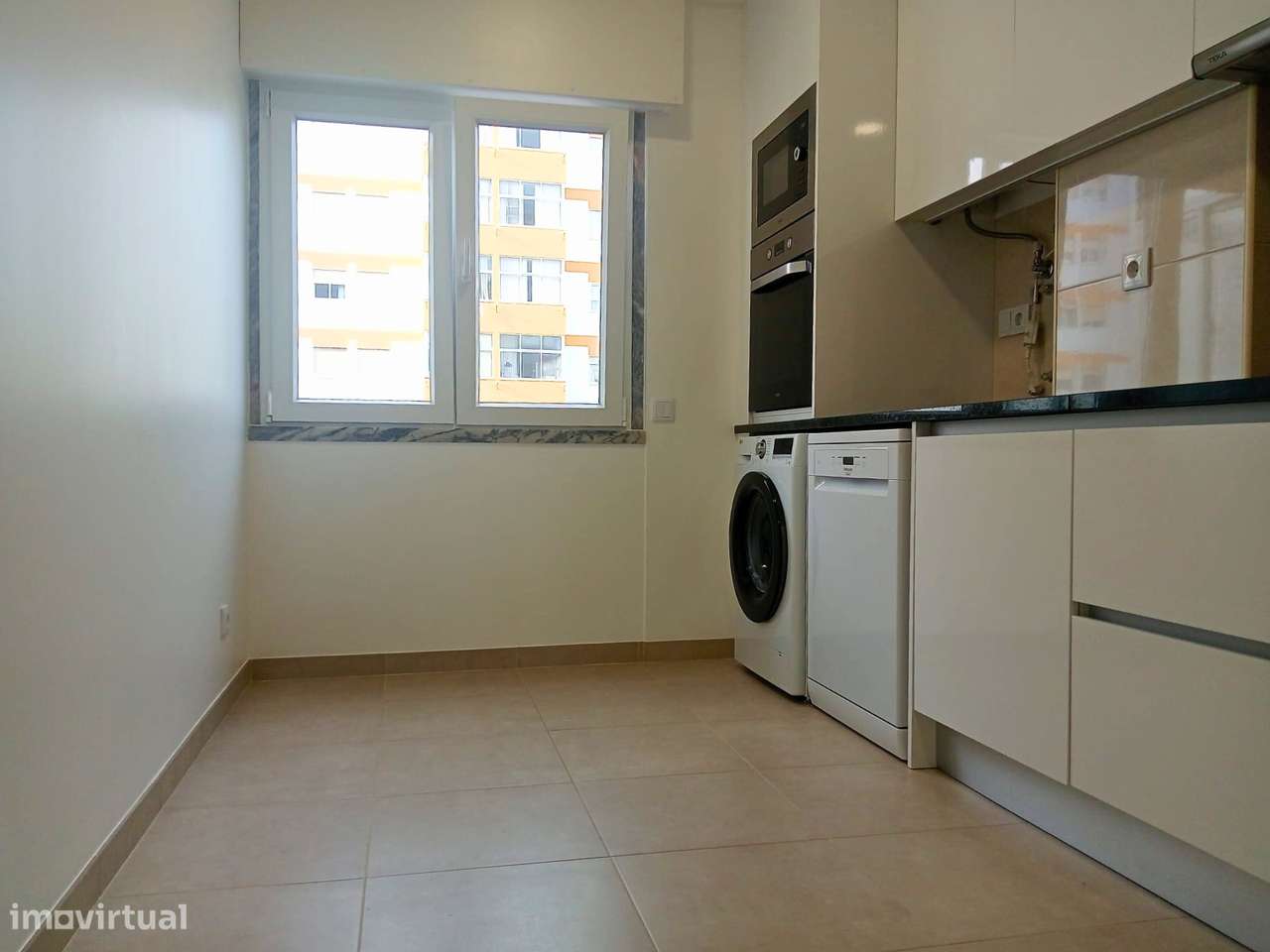Apartamento T3 Centro Cidade - Grande imagem: 2/13