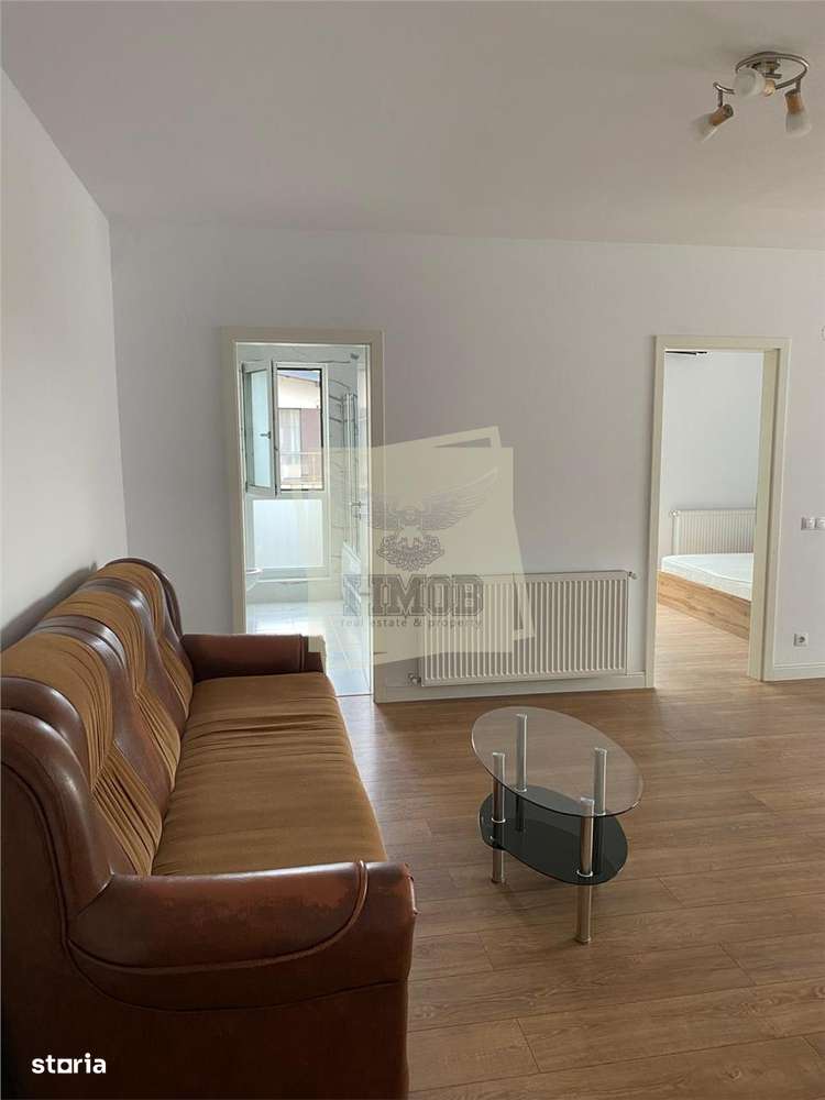 Apartament cu 3 camere 2 balcone si loc de parcare privat in Arhitecti-5