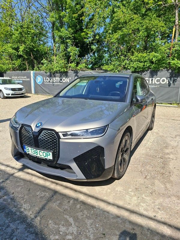 BMW iX xDrive40 2022