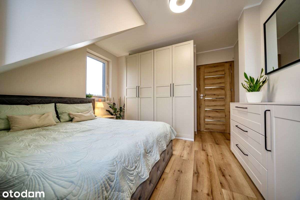 Wprowadź się od razu, Przyjaźń, Bliźniak, PV 5,9-9