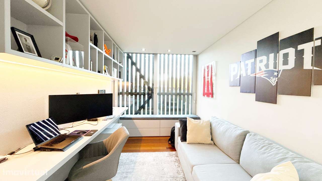 Moradia Térrea de Luxo com Piscina Aquecida e Jacuzzi a 2 km da Praia-33