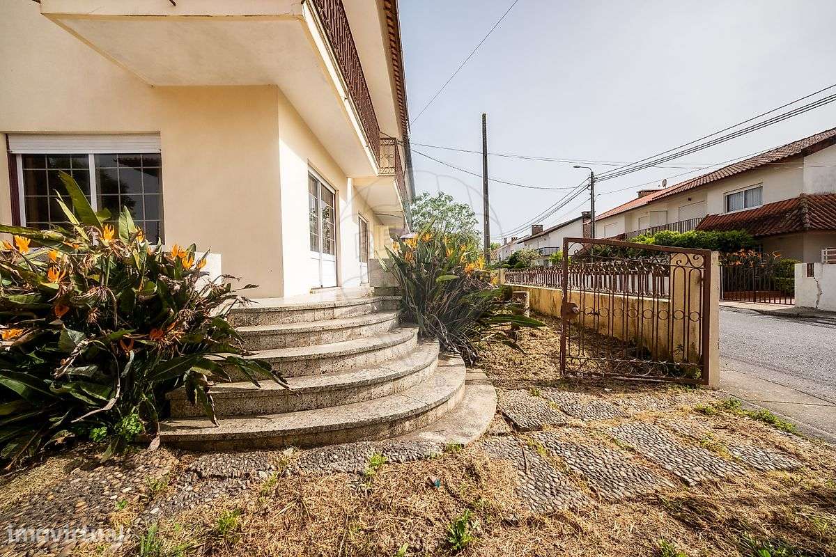 Moradia T3 para venda-23