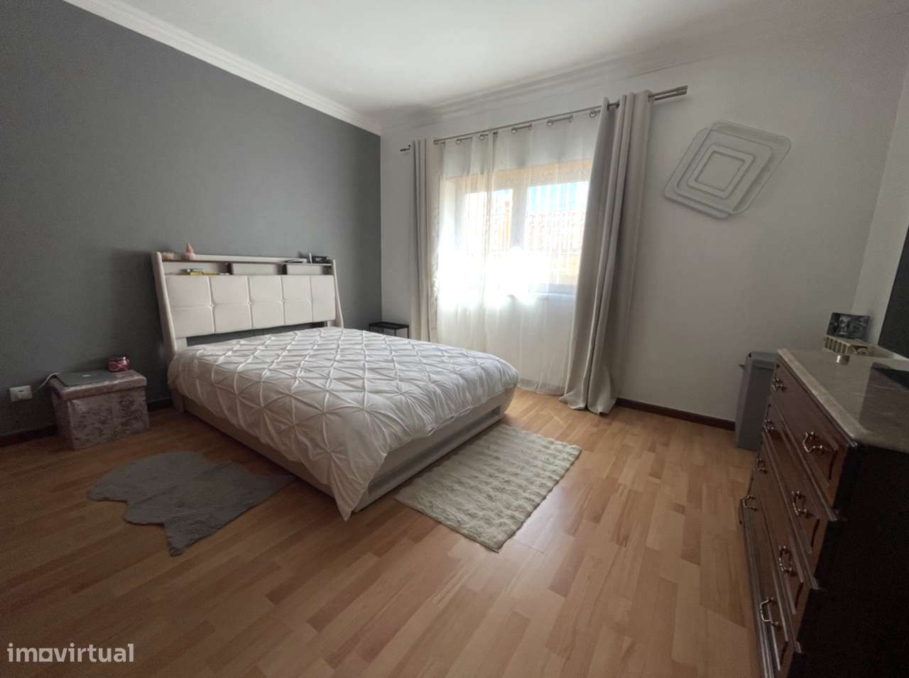 OPORTUNIDADE ÚNICA! Moradia T4 com Suite e Vista Desafogada .-9