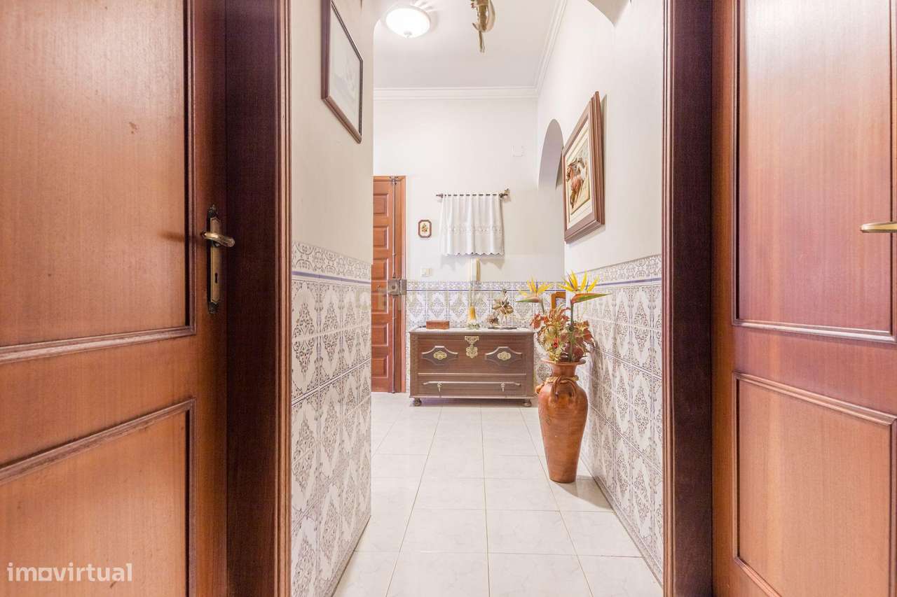 Excelente Apartamento T3 em Alto Seixalinho, Barreiro-20