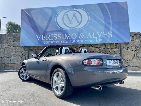 Mazda MX-5 MZR 1.8 Exclusive - 16